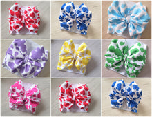 Load image into Gallery viewer, Hair bows made by a verified shopper !